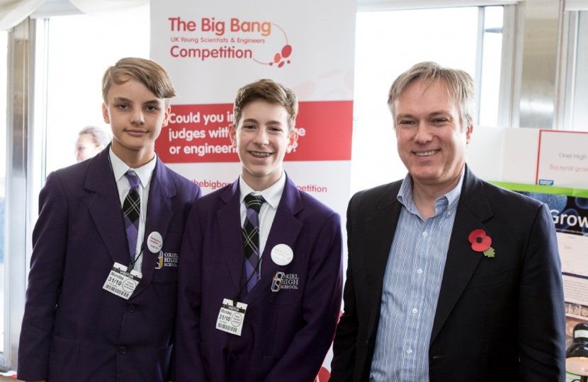 Henry Smith MP welcomes Crawley Young Scientists and Engineers to the House of Commons