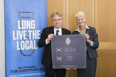 MP pledges Support for Local Pubs in Crawley