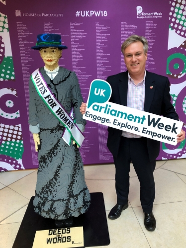 Henry Smith MP calls on Crawley to Get Involved with UK Parliament Week 2018